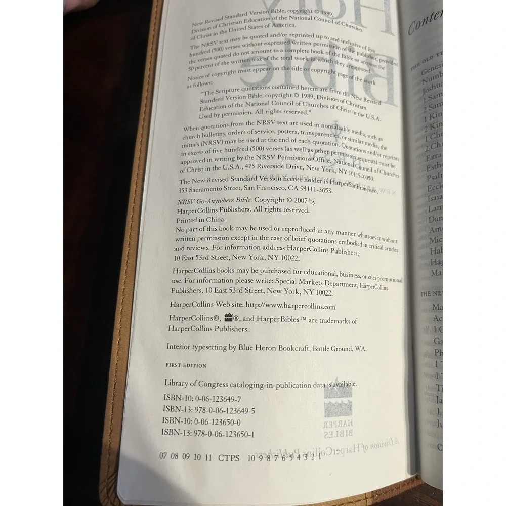 NRSV Go-Anywhere Thinline Bible 2007 First Edition HarperCollins Tan Brown